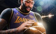 金年会sports-浓眉哥重返赛场，比赛局势复杂首场状态出色，C9观众沸腾！